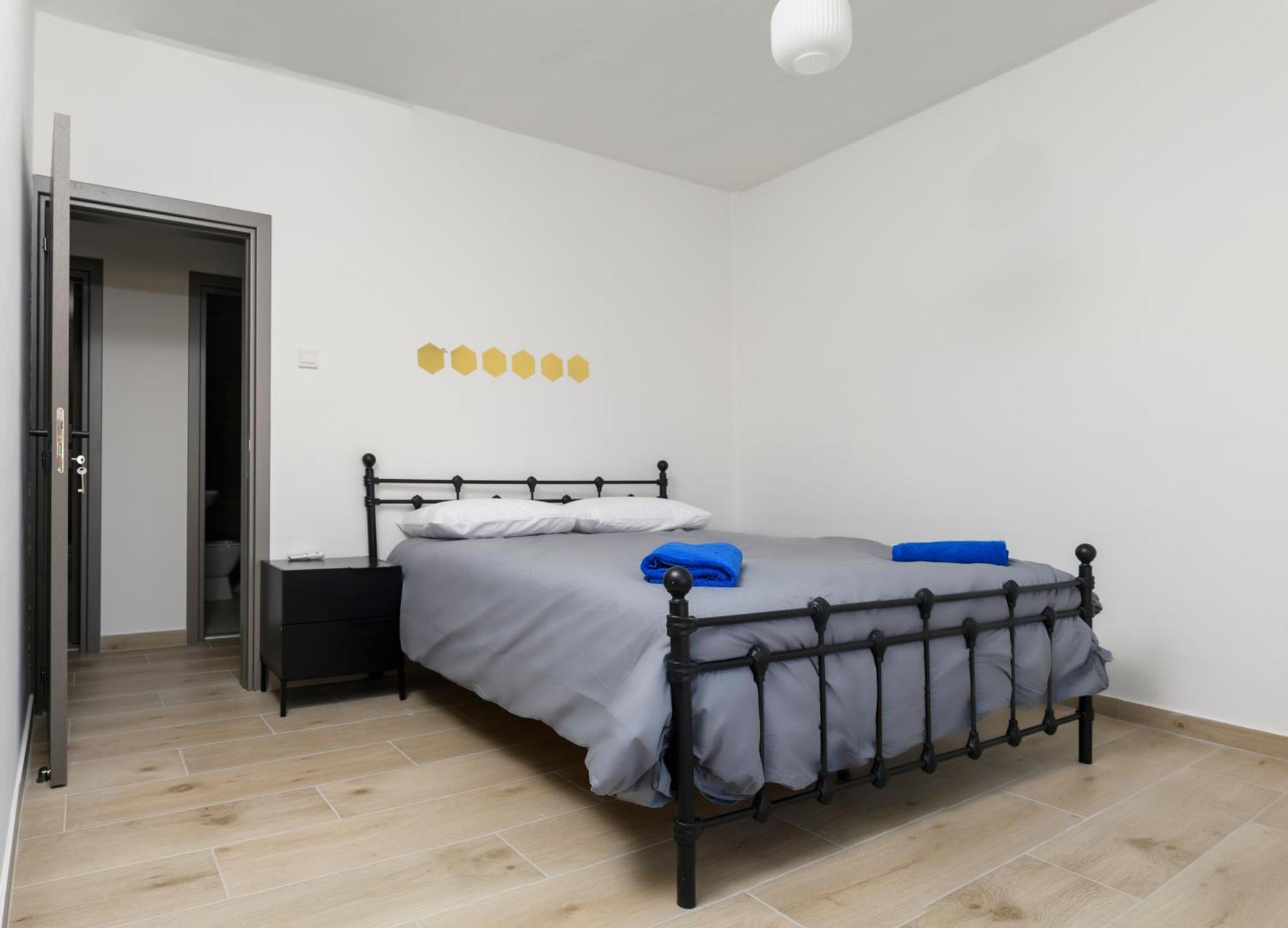 Ollies 3 Bedroom Apartment 라르나카 외부 사진