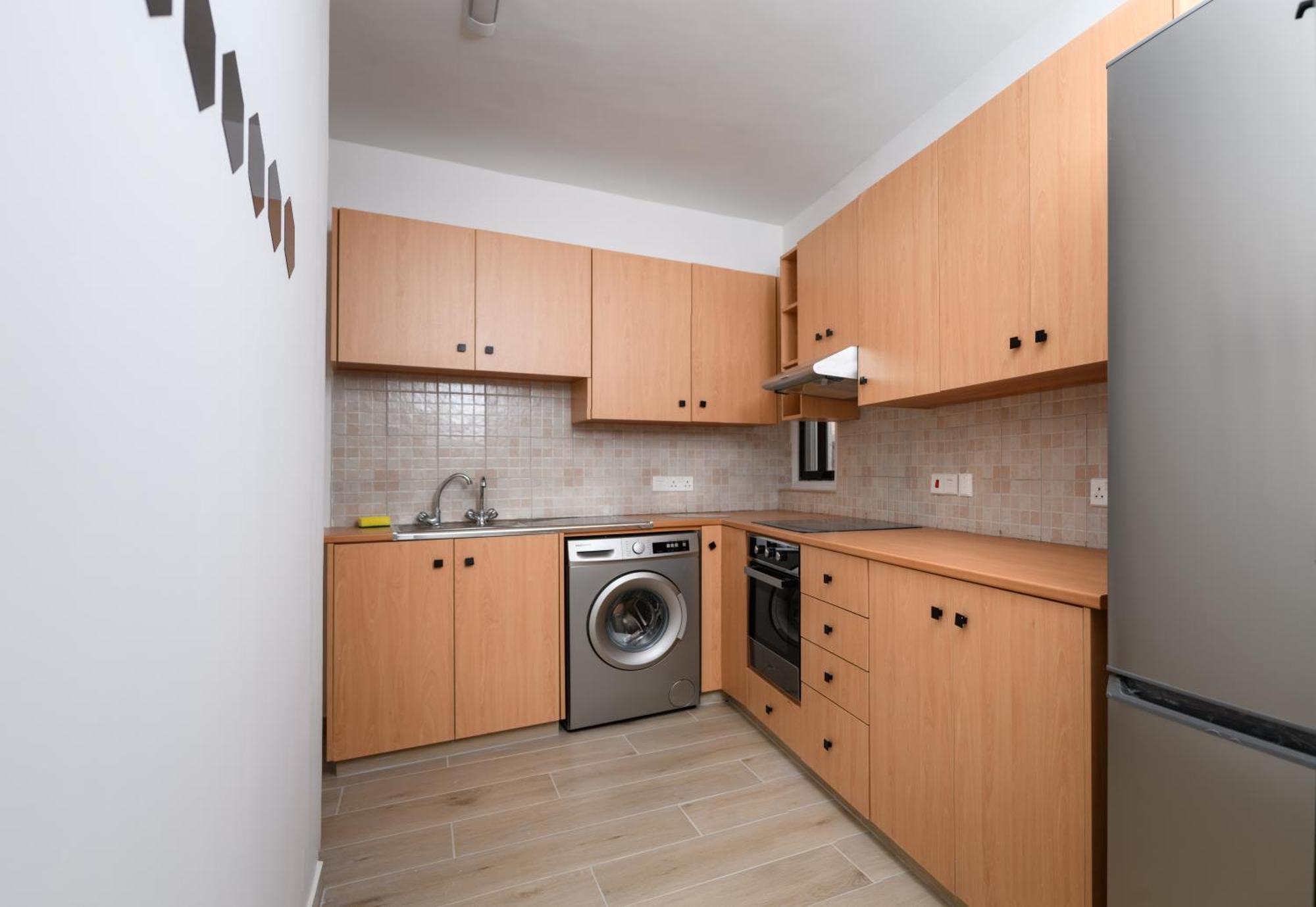 Ollies 3 Bedroom Apartment 라르나카 외부 사진