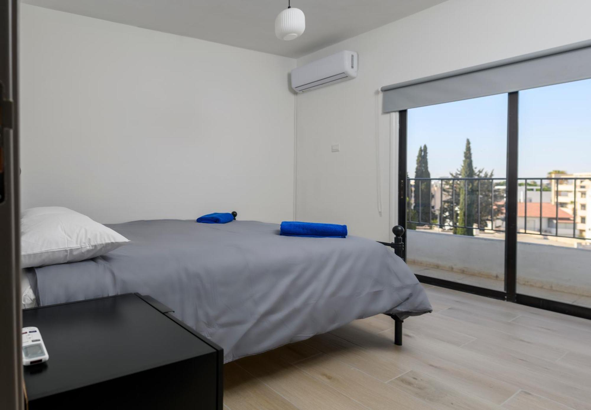 Ollies 3 Bedroom Apartment 라르나카 외부 사진