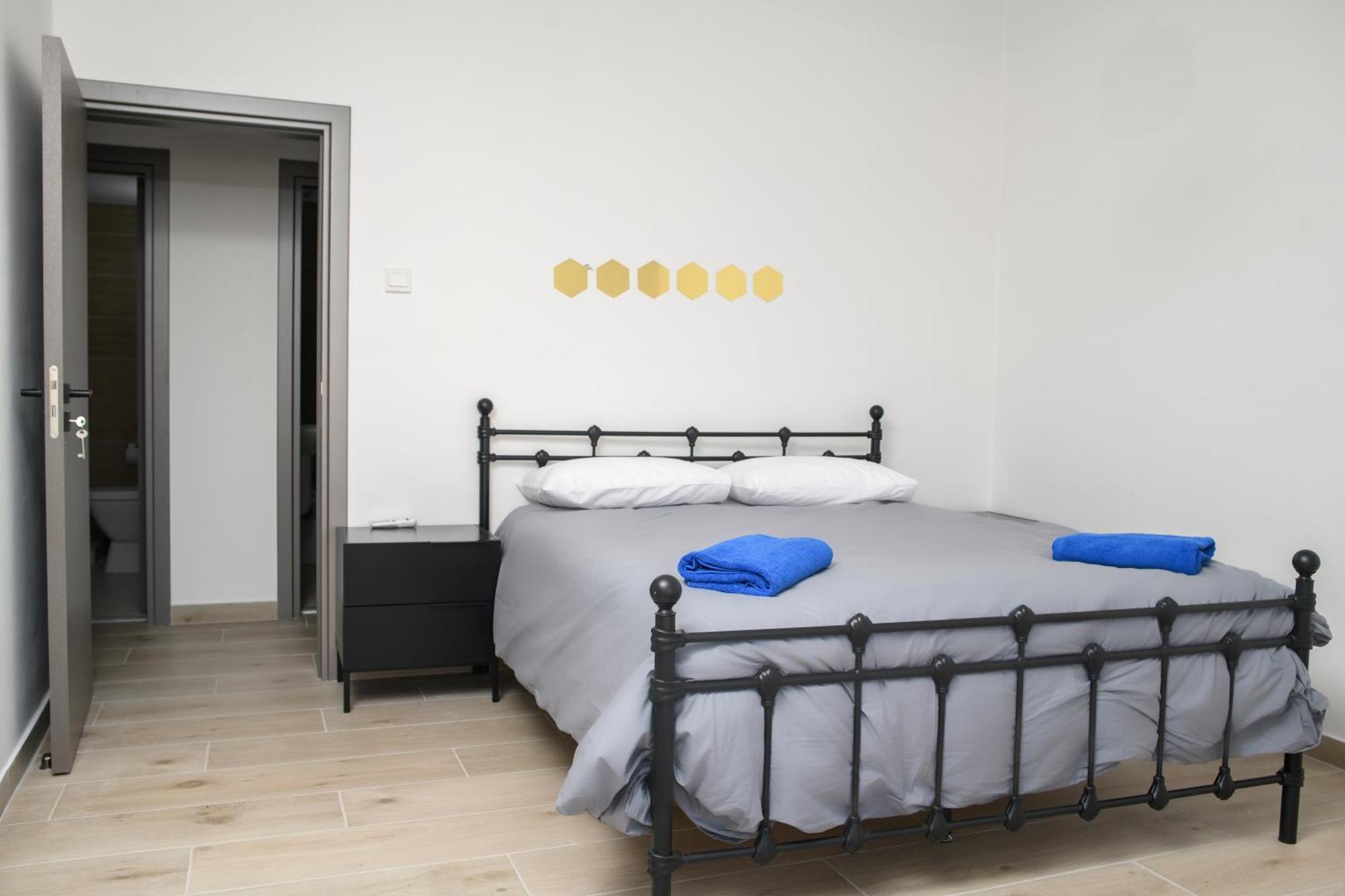 Ollies 3 Bedroom Apartment 라르나카 외부 사진